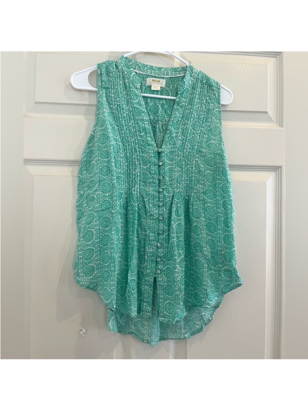 MAUVE Teal Green Patterned Sleeveless Button-Front Camisole